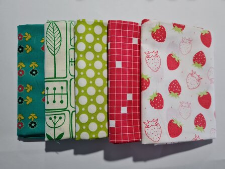 Fat quarter bundel - aardbeien